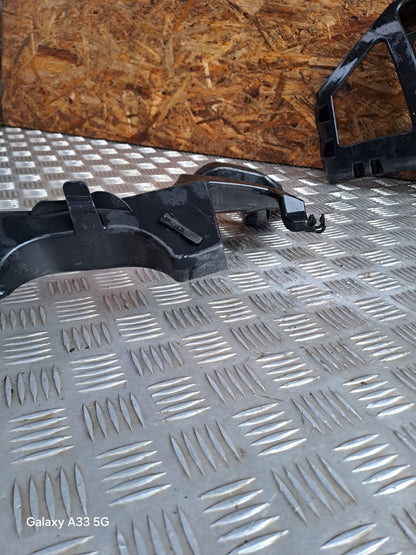 ✅BMW F45 2017 1.5 D REAR BUMPER MOUNT BRACKET SET WITH TAILGATE SMART OPENER - Image 11