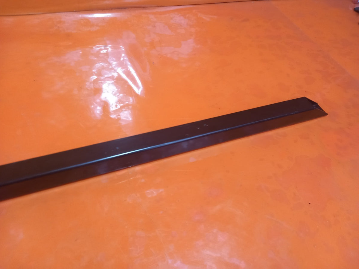 ebay-src:https://i.ebayimg.com/00/s/mtiwmfgxnjaw/z/9luaaesws~pqtubq/$_57.jpg