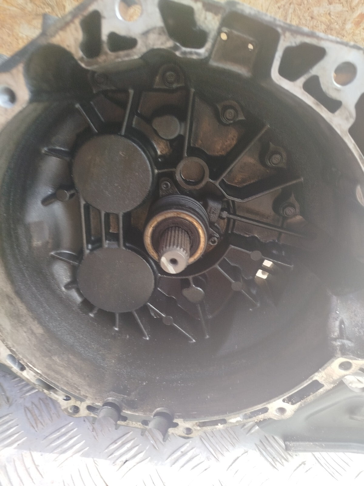 ✅Ssangyong Korando S 2013 2.0 Diesel 6 Speed Manual GEARBOX G1205-11984 A282 - Image 2