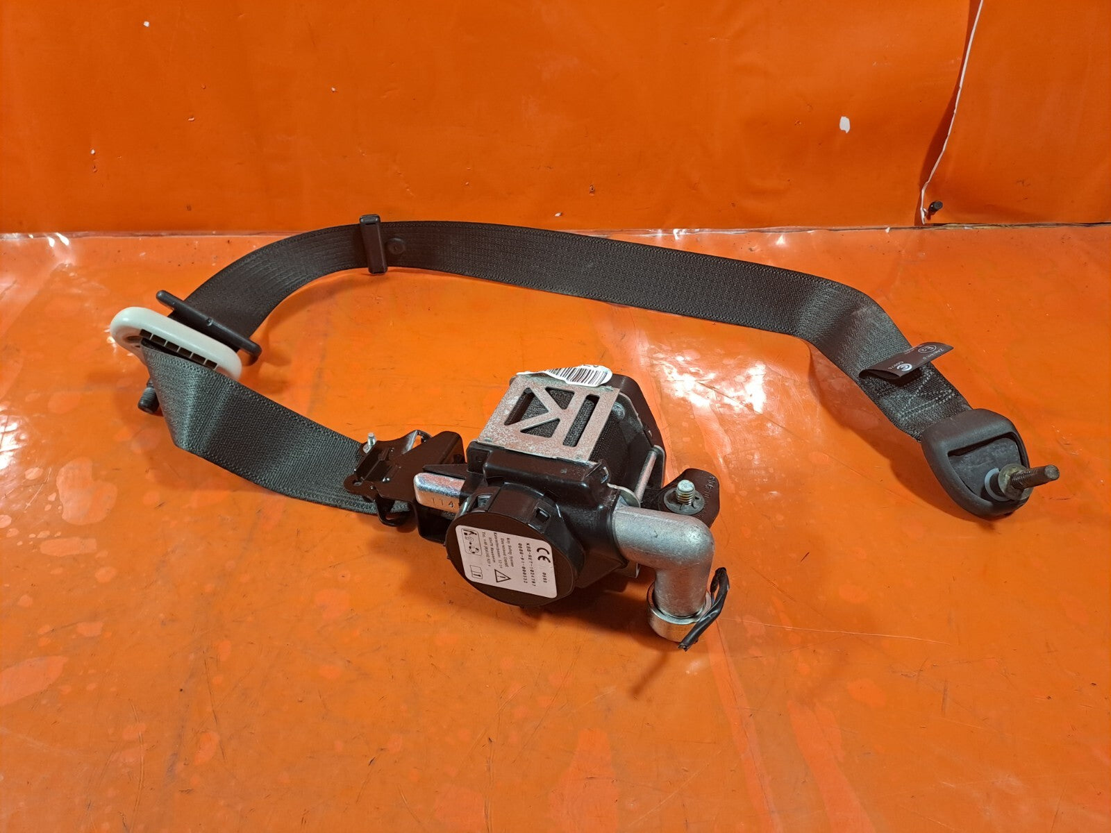 ebay-src:https://i.ebayimg.com/00/s/mtiwmfgxnjaw/z/re0aaoswxgdobhbt/$_57.jpg
