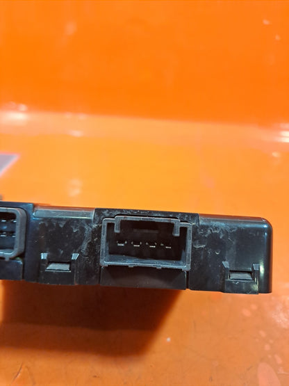 ebay-src:https://i.ebayimg.com/00/s/mtywmfgxmjaw/z/47yaaoswngzno46z/$_57.jpg