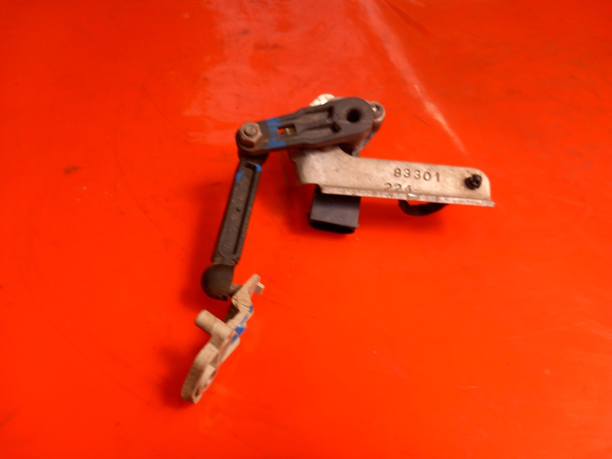 ebay-src:https://i.ebayimg.com/00/s/mtiwmfgxnjaw/z/gimaaeswlozqwbmi/$_57.jpg