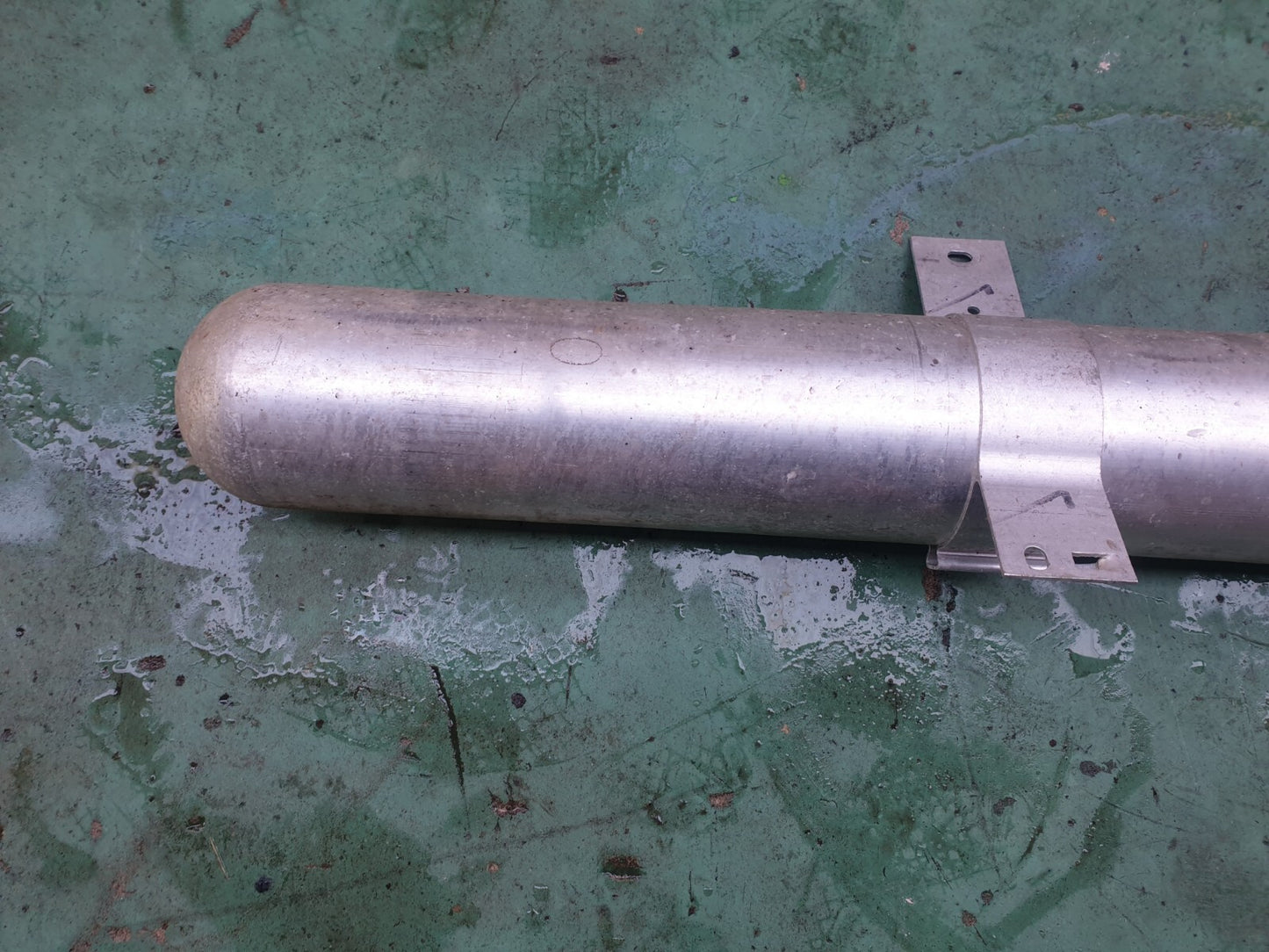 2018 LAND ROVER DISCOVERY 5 L462 SUSPENSION RESERVOIR TANK HPLA5B709AA A046 - Image 2