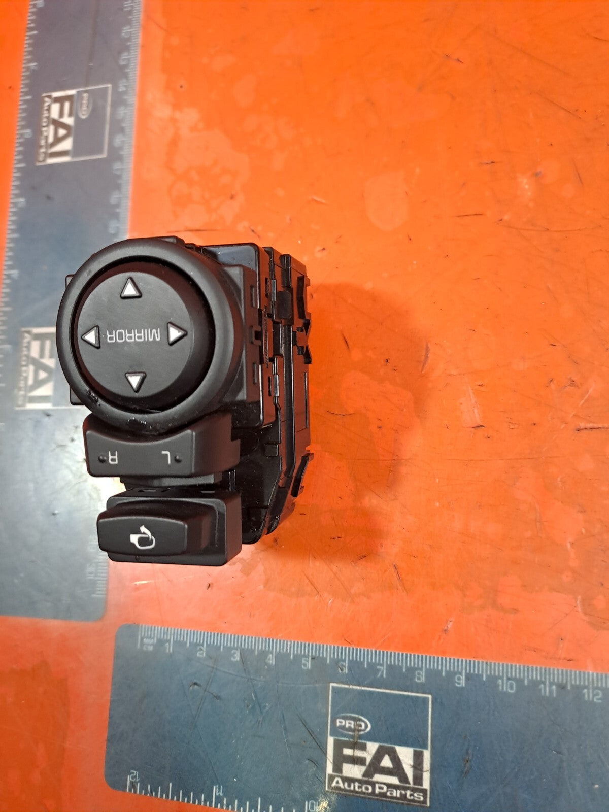 ✅2021 KIA STONIC GT-LINE 1.0P RIGHT DRIVER MIRROR CONTROL SWITCH 4D6480-1160 - Image 11