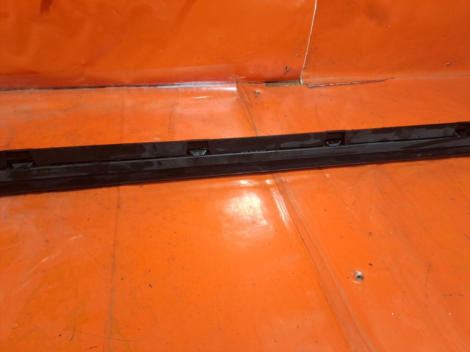 ✅2020 VW Golf MK8 R-LINE Right Sideskirt Bracket 08609-7000 + Warranty A346 - Image 6