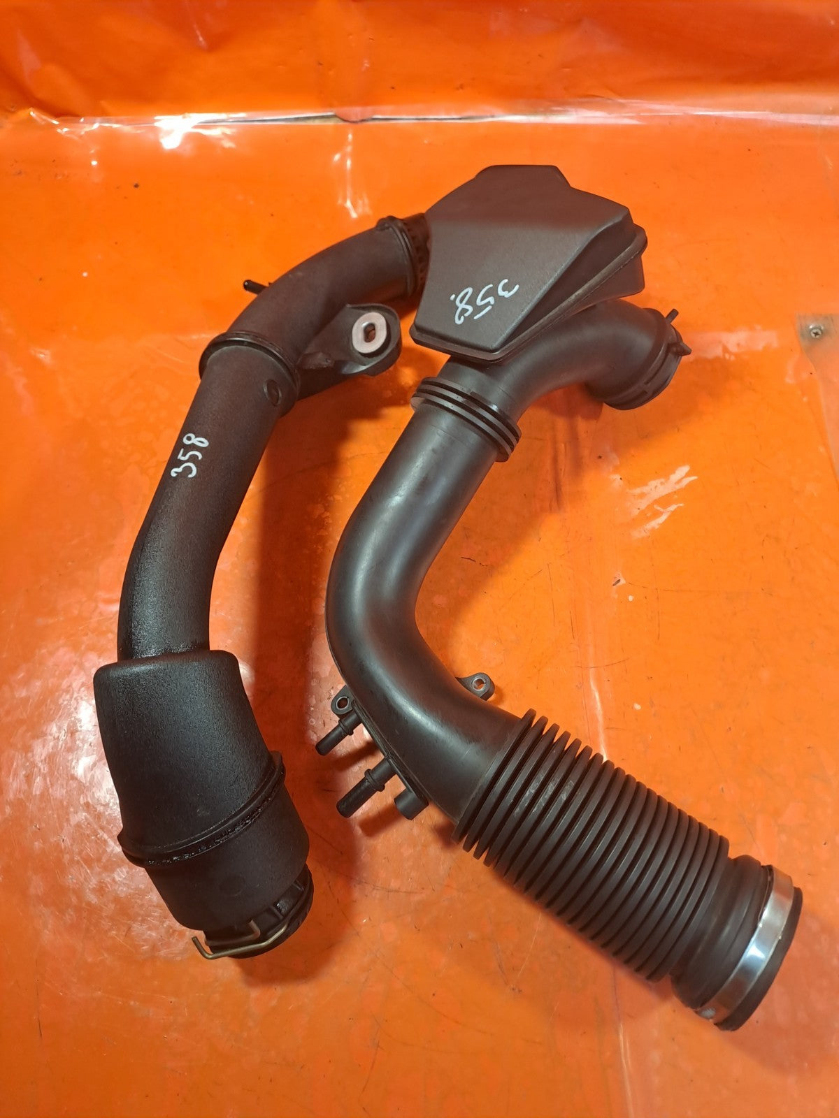 ✅MERCEDES CLA 180 AMG LINE 1.3 PETROL 2021 AIR FILTER BOX PIPES A2820901800 A358 - Image 4