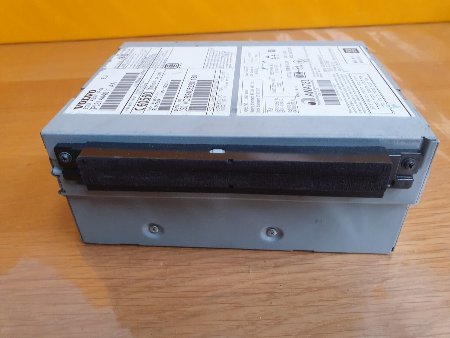 VOLVO V40 V60 S60 XC60 2011-2018 RADIO STEREO CD PLAYER HEAD UNIT 31444011AA - Image 1