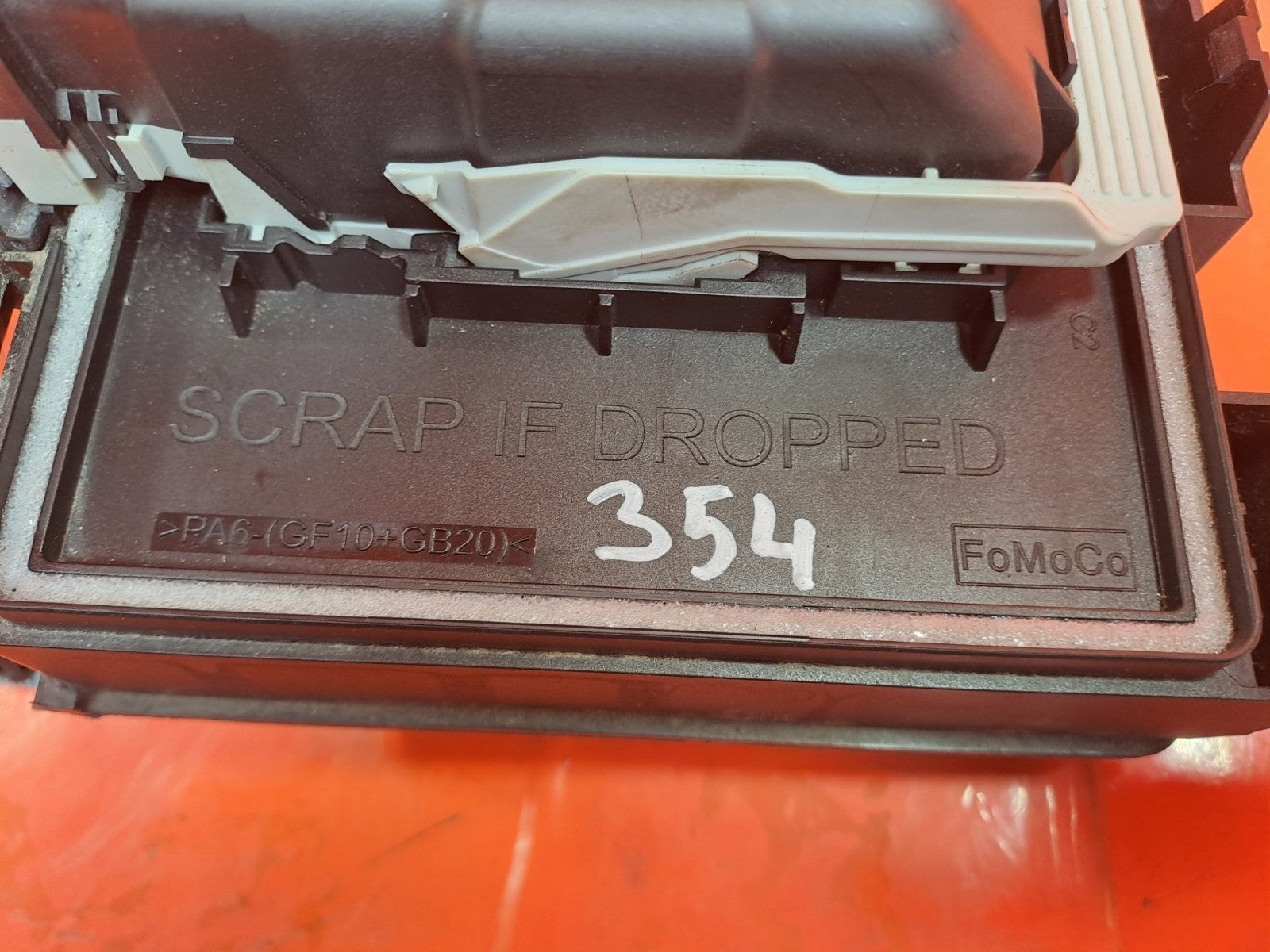 ebay-src:https://i.ebayimg.com/00/s/mtiwmfgxnjaw/z/gtcaaeswg5vp4gep/$_57.jpg