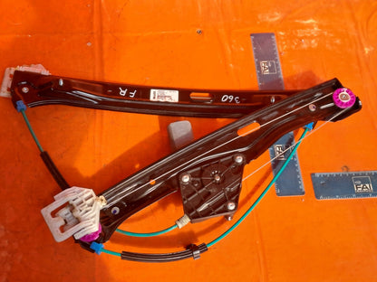 ✅2019 BMW 1 Series F20 M Sport Front Right Door Window Regulator Motor 7242562 - Image 7