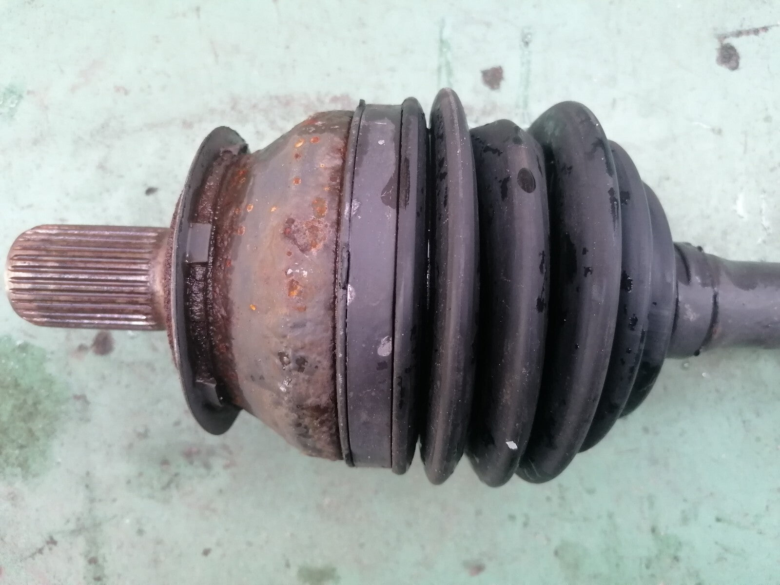 MERCEDES BENZ A200 AMG SPORT 2015 FRONT LEFT MANUAL DRIVESHAFT A2463309400 A047 - Image 7