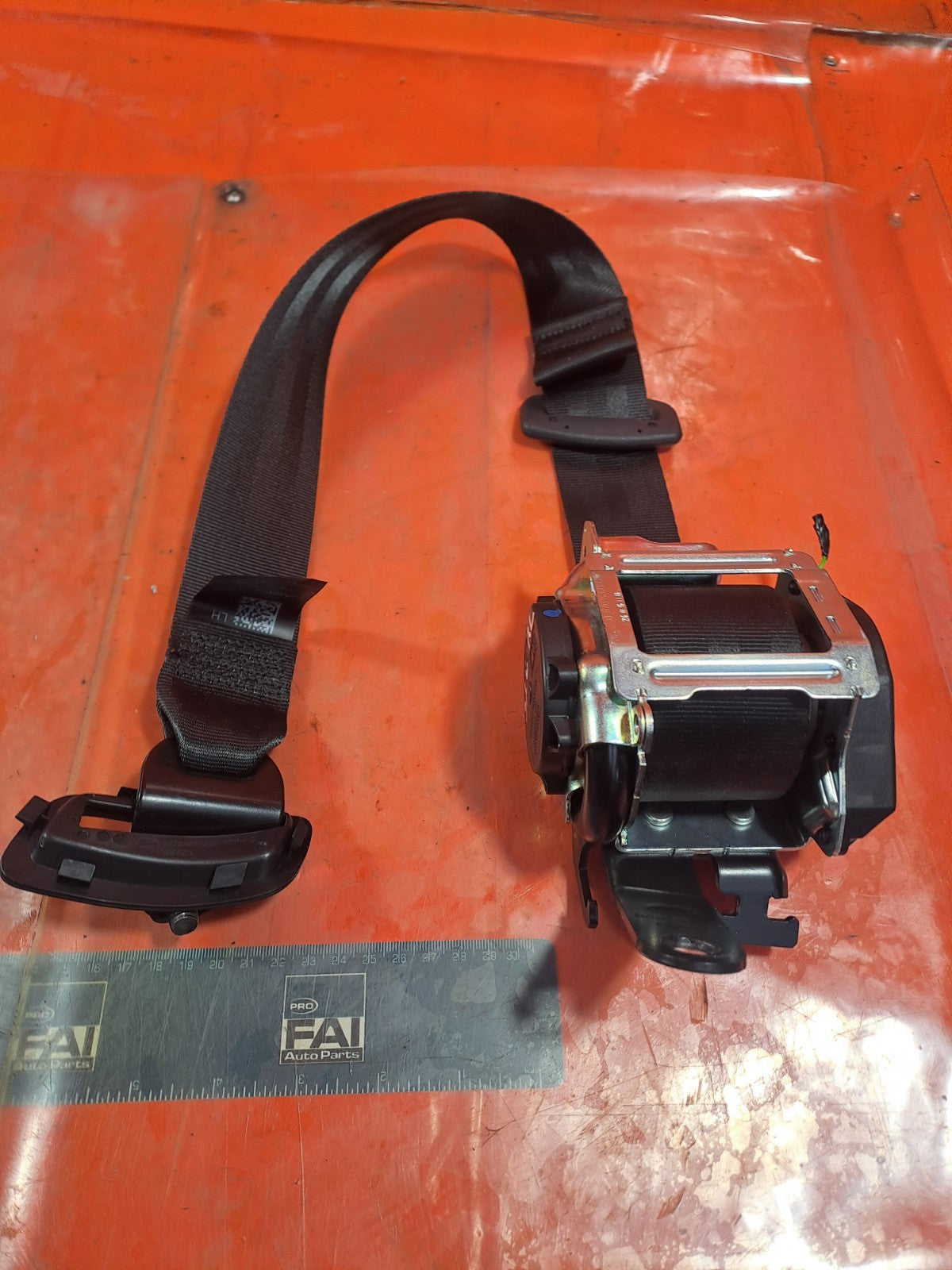 ✅FORD KUGA ST-LINE 2.5 PETROL 2025 REAR LEFT SEAT BELT LV4BS611B69AGW Warranty - Image 8