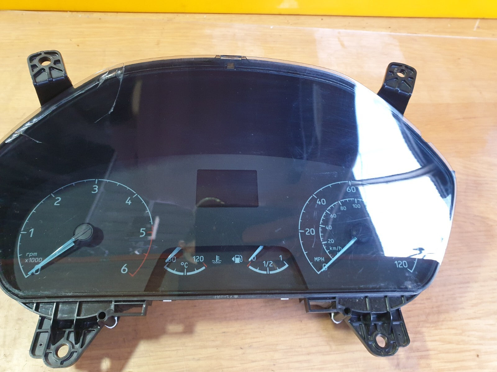 Ford Transit Custom 2018 SPEEDOMETER INSTRUMENT CLUSTER JK2T-10849-AD CRACK - Image 3