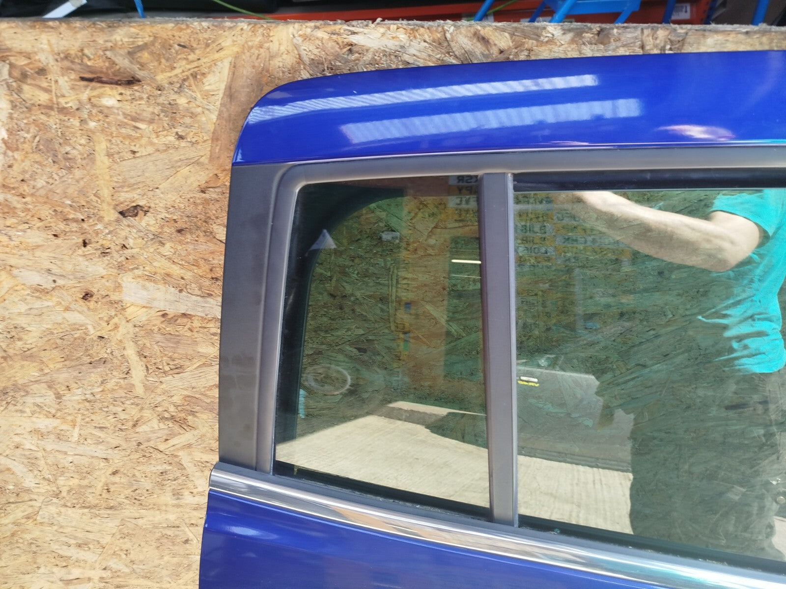 ✅FORD B-MAX TITANIUM 1.0 PETROL 2014 REAR RIGHT SLIDING DOOR BARE BLUE Scratches - Image 3