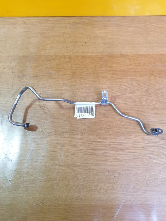 ✅2023 CUPRA FORMENTOR 1.4P HYBRID OIL RETURN PIPE 04E145140 + WARRANTY A173 - Image 1