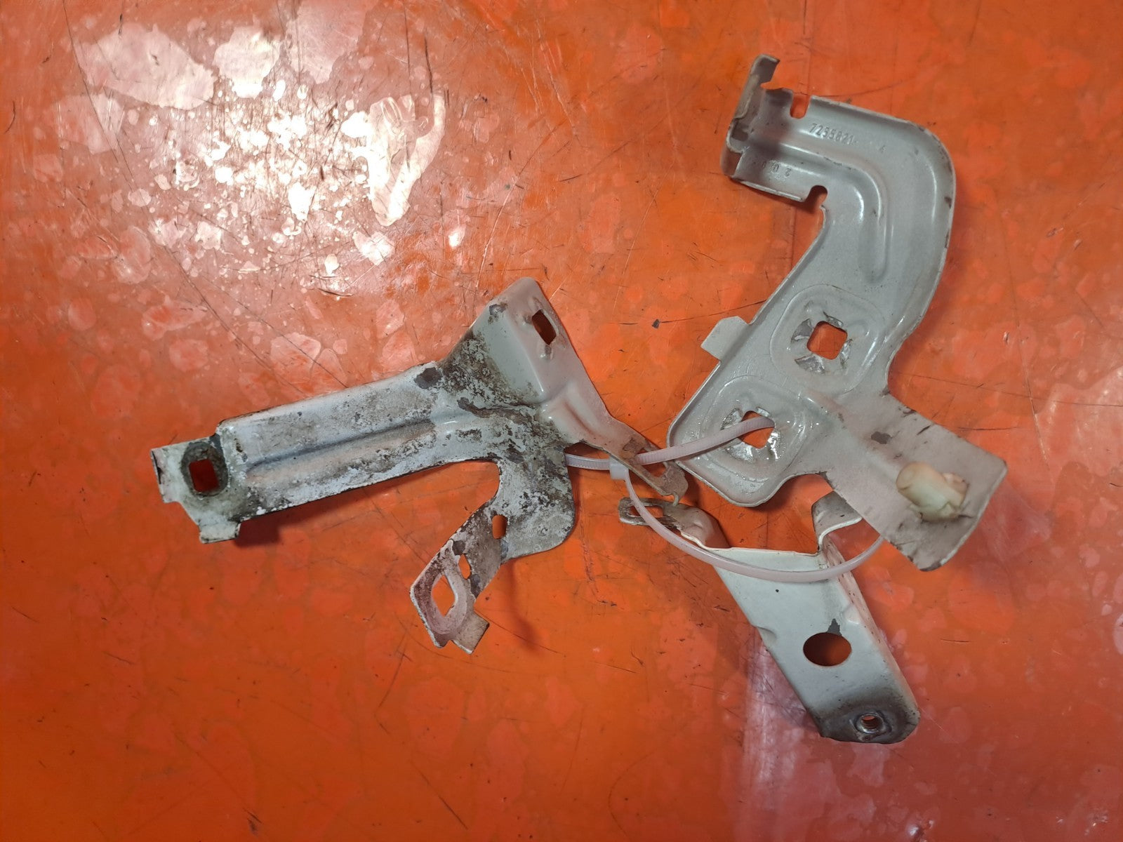 ✅BMW F33 420D M SPORT 2.0 DIESEL 2015 FRONT LEFT WING BRACKETS 7255821 Warranty - Image 12