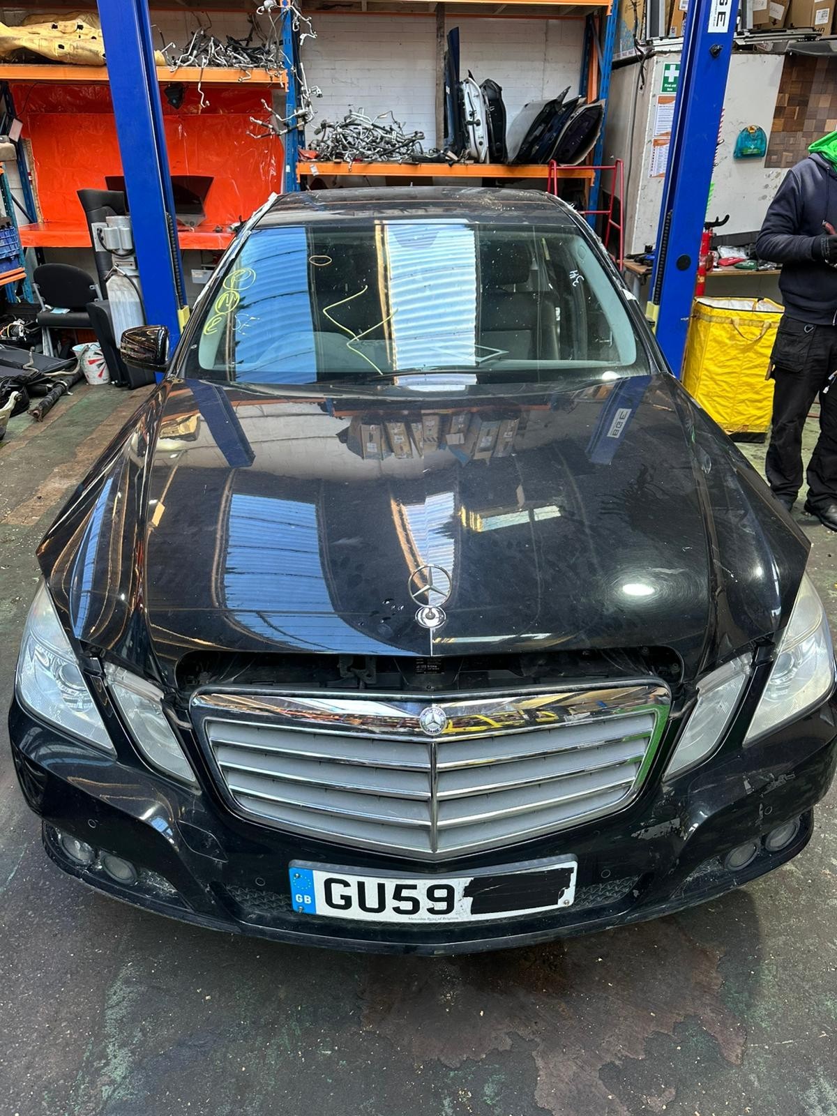 ✅2009 MERCEDES E CLASS W212 2.1D BONNET HOOD BLACK 197 +WARRANTY A314 - Image 1