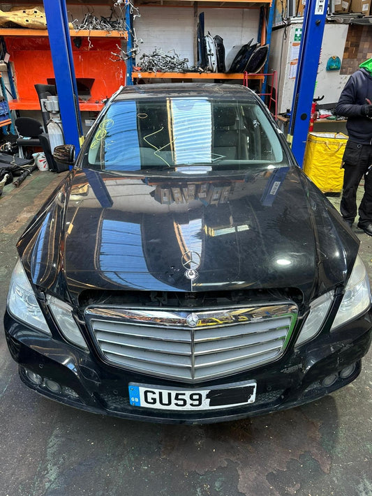 ✅2009 MERCEDES E CLASS W212 2.1D BONNET HOOD BLACK 197 +WARRANTY A314 - Image 1