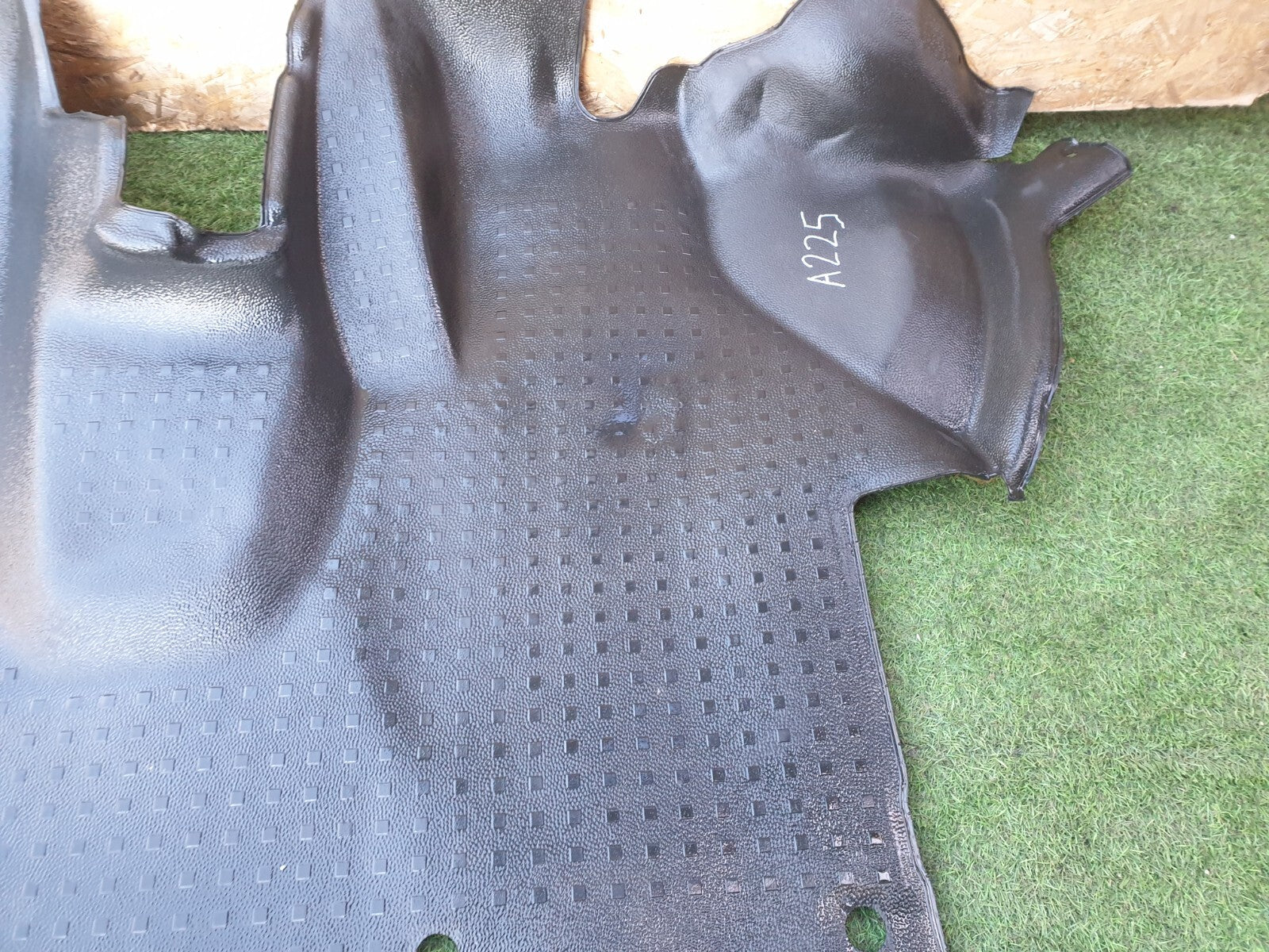 VW TRANSPORTER T6 2.0 DIESEL 2016 FRONT CABIN INTERIOR FLOOR 7E2863711С Warranty - Image 5