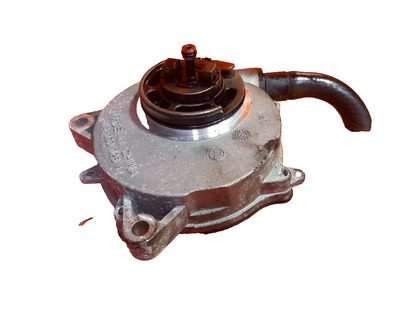 2018 Ssangyong Korando ELX 4X4 Vacuum Pump A6712300365 Warranty A329 - Image 1
