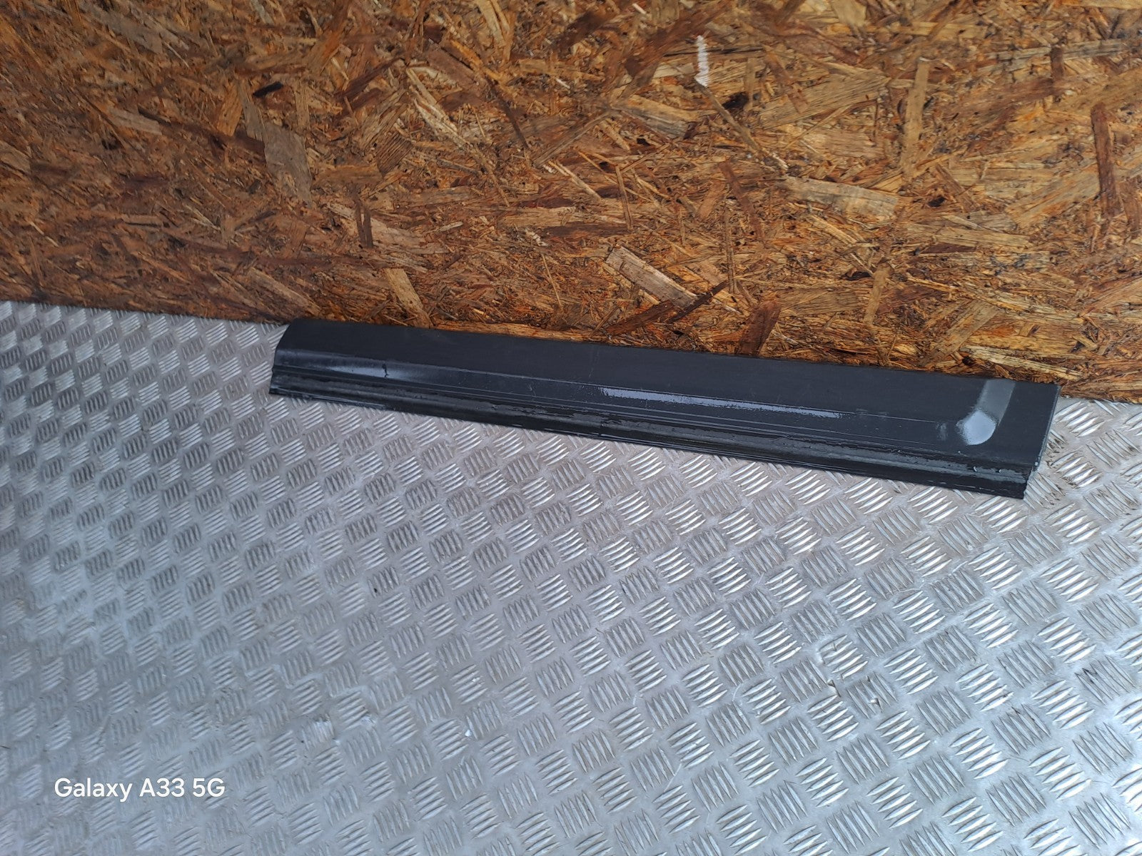 ✅Land Rover Discovery 4 L319 3.0 Diesel 2010 FRONT RIGHT DOOR MOULDING DGP000123 - Image 3