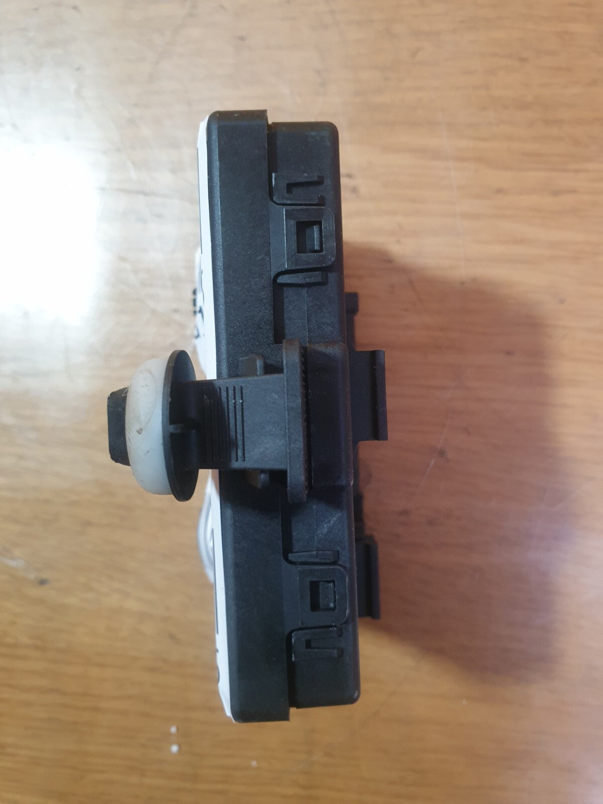 ebay-src:https://i.ebayimg.com/00/s/mtywmfgxmjaw/z/wqwaaoswed9mkuh4/$_57.jpg