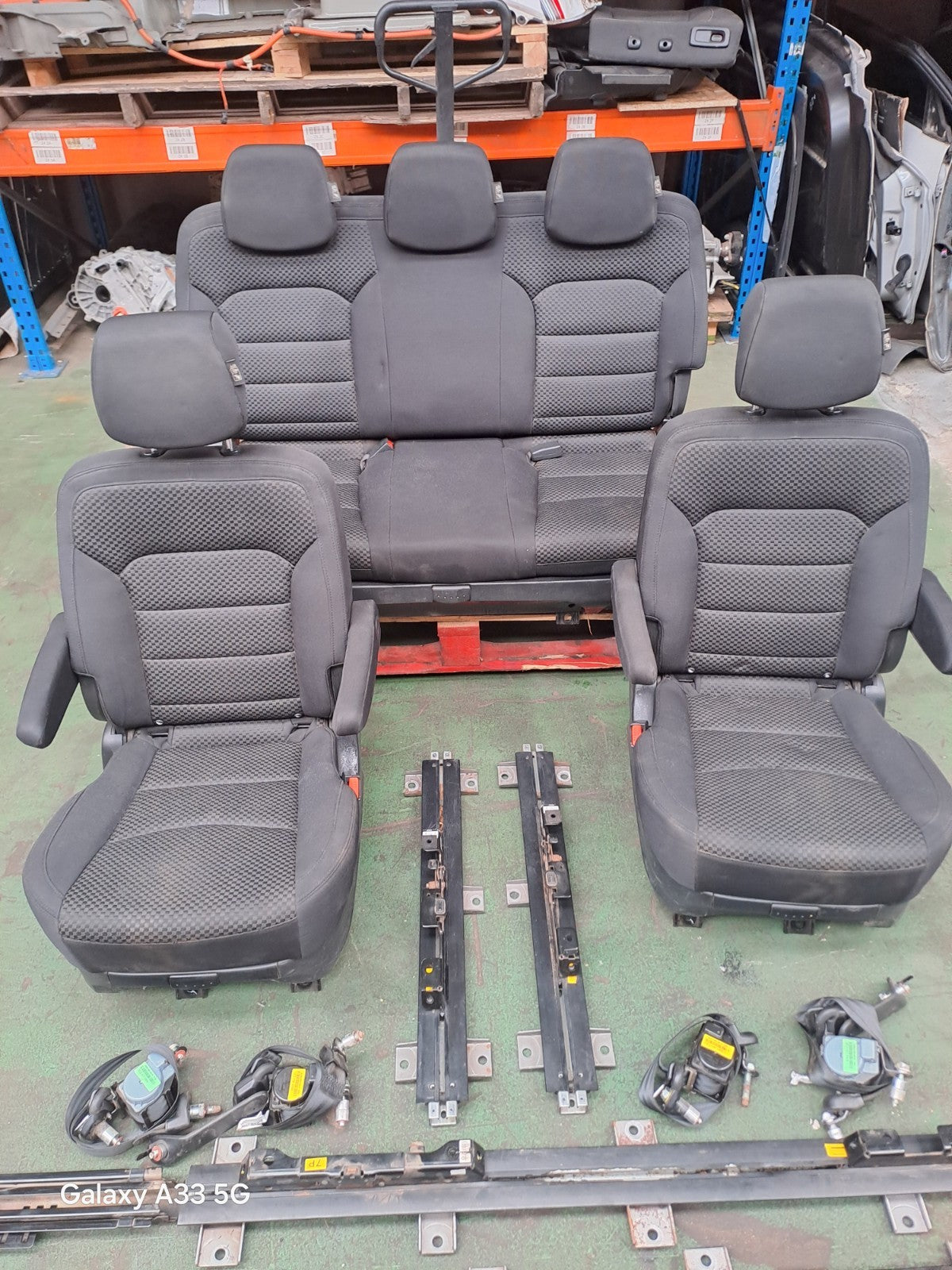✅2017 SSANGYONG RODIUS TURISMO 2nd & 3rd ROW SEATS WITH RAILS + WARRANTY A286 - Image 2