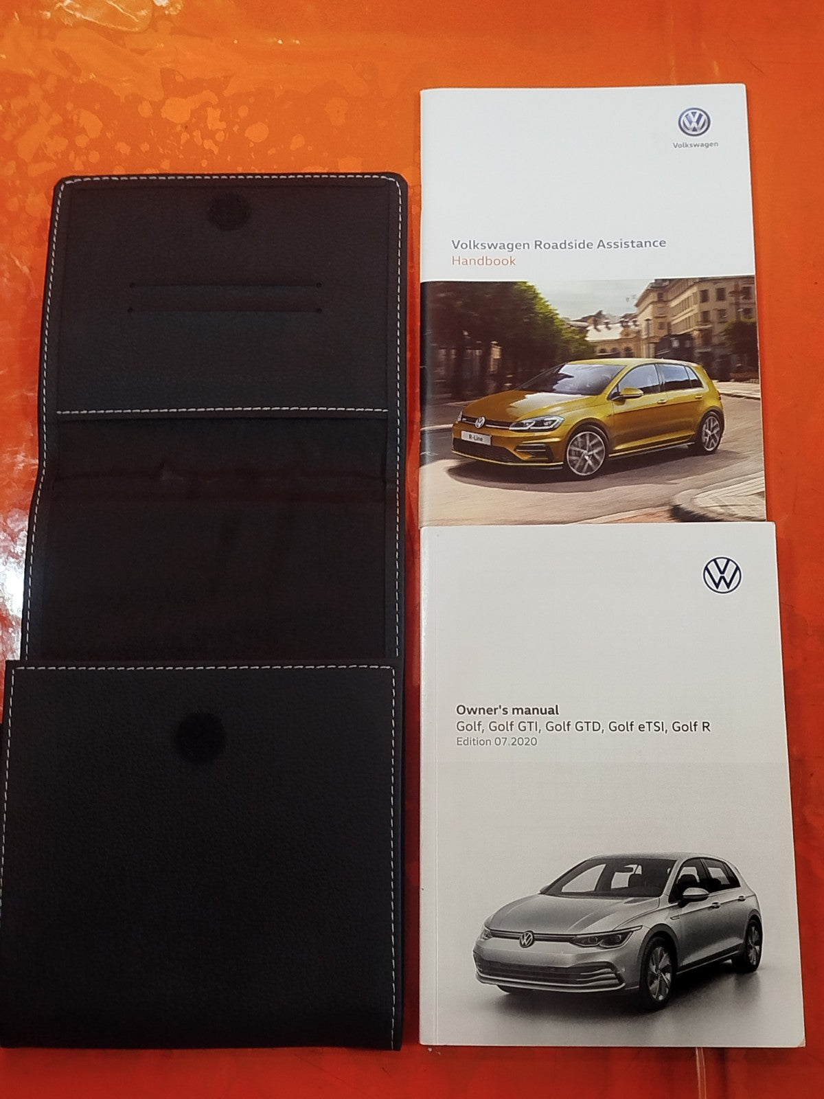 ✅VW GOLF R-LINE MK8 2.0 DIESEL 2020 OWNERS MANUAL HANDBOOK Warranty A346 - Image 2