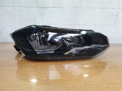2021 VW POLO MATCH 1.0P FRONT RIGHT HEADLIGHT 2G2941006 broken brackets - Image 2