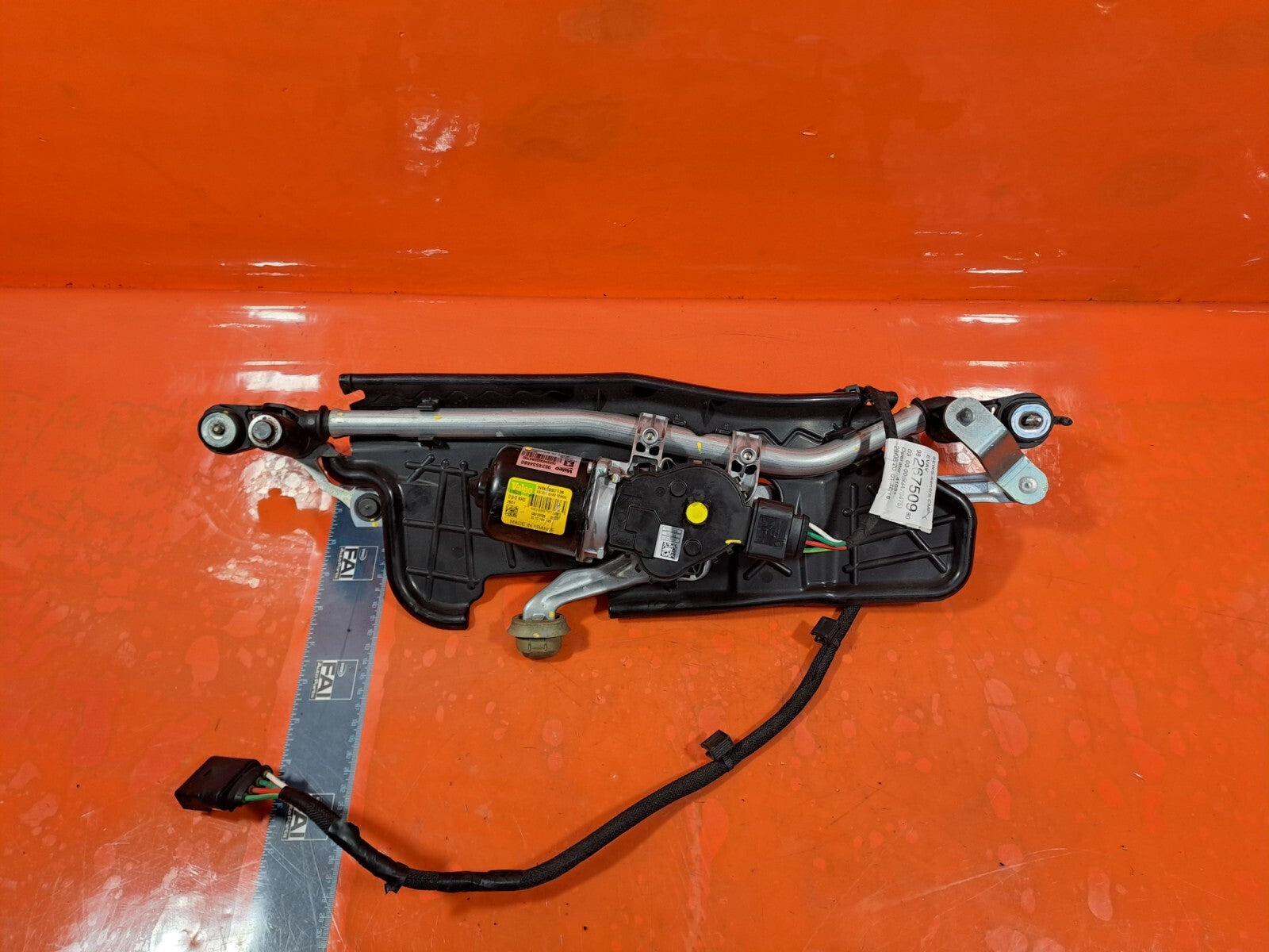 ✅Peugeot 2008 Gt Ev Electricity 2020 FRONT WINDSCREEN WIPER MOTOR & LINKAGE A193 - Image 1
