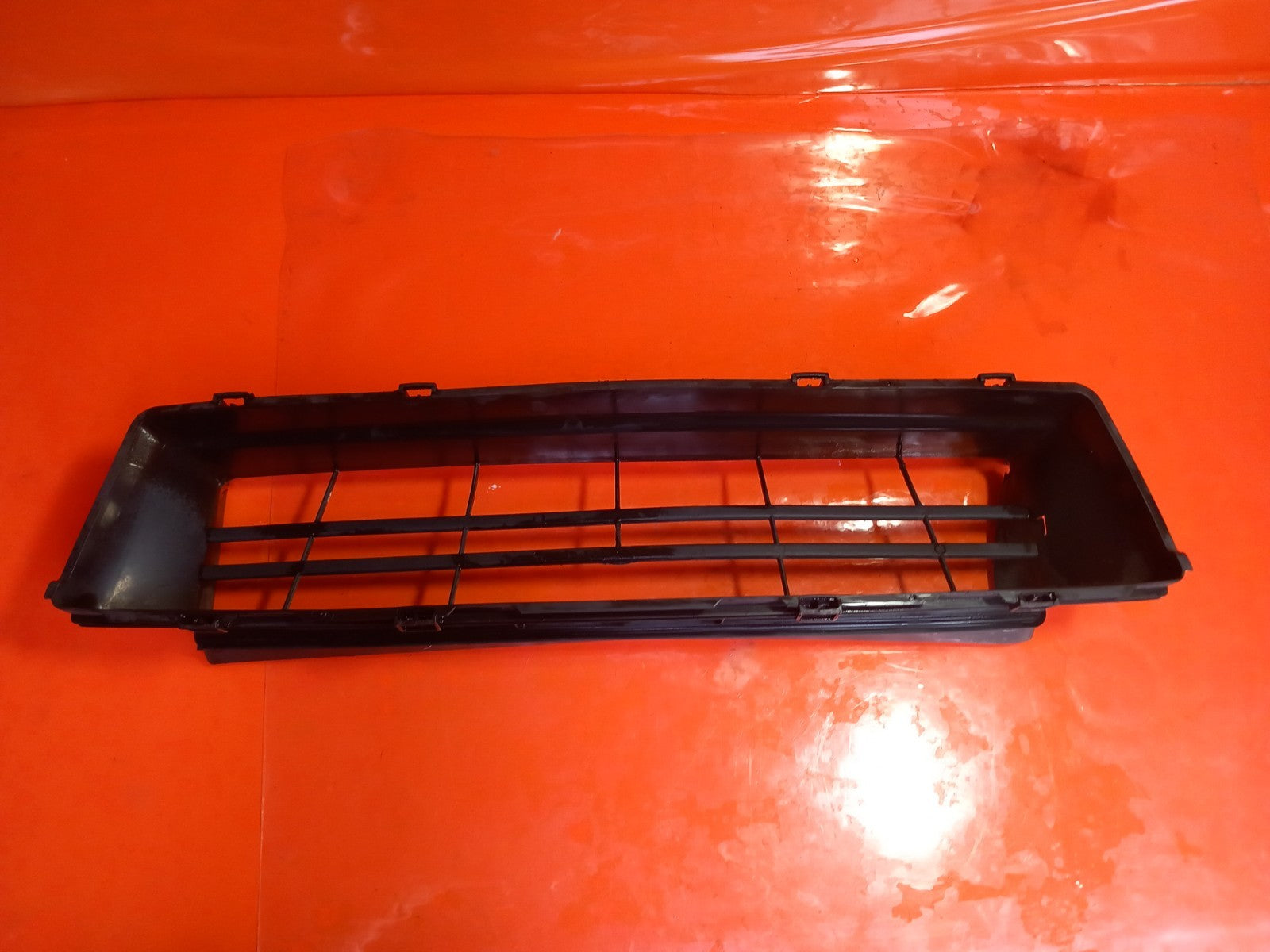 2019 Ford Galaxy MK3 Zetec Front Grille Air Duct EM2B-8312-AC + Warranty A345 - Image 2