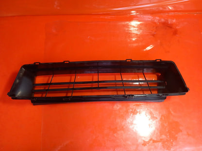 2019 Ford Galaxy MK3 Zetec Front Grille Air Duct EM2B-8312-AC + Warranty A345 - Image 2