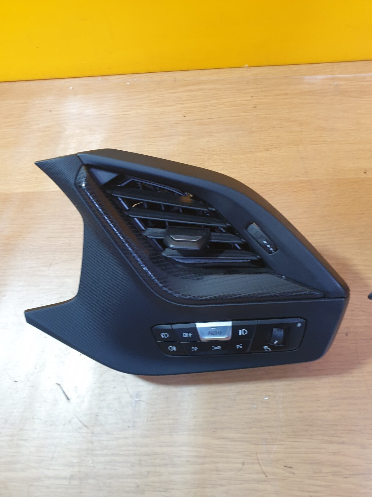 ✅2021 BMW 1 SERIES F40 M SPORT DASH AIR VENTS PAIR 6823190 6823191 + WARRANTY - Image 7