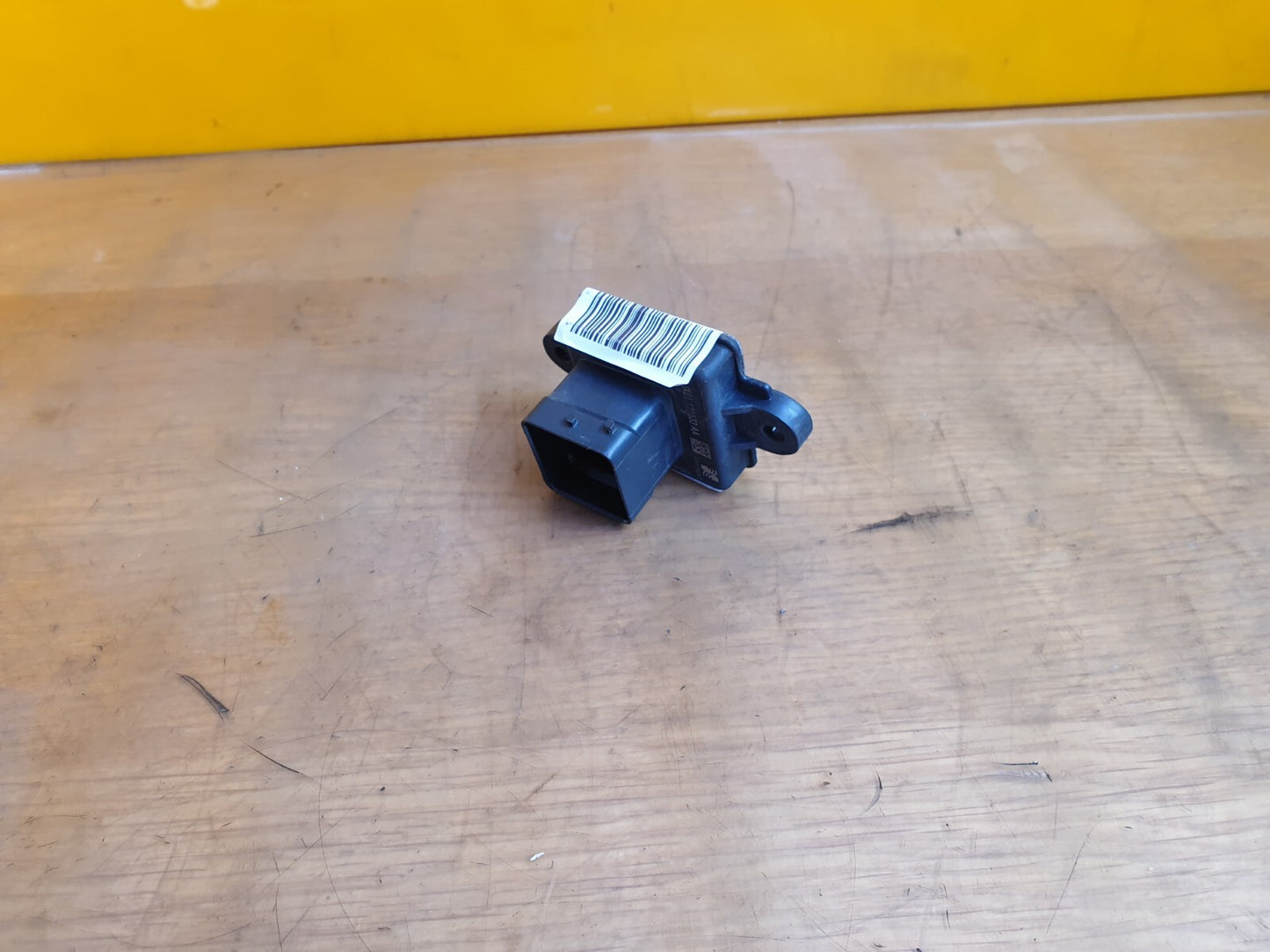 ebay-src:https://i.ebayimg.com/00/s/mtiwmfgxnjaw/z/hlkaaoswkl9mivbu/$_57.jpg