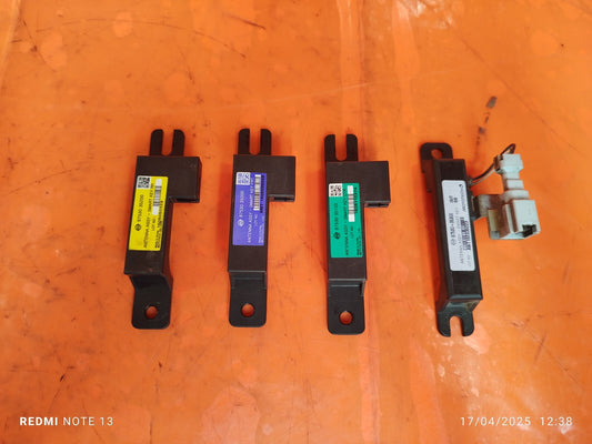 ✅SSANGYONG TIVOLI El 1.6 DIESEL 2016 SMART KEY CONTROL ANTENNA SET 87530-35100 - Image 1