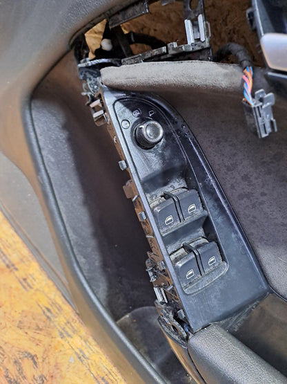 ✅AUDI A5 1.8 PETROL 2012 FRONT RIGHT DOOR CARD 8F2867106 + WARRANTY A222 - Image 4