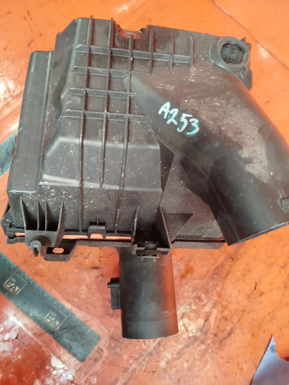 ✅FIAT TALENTO 1.6 DIESEL 2016 AIR FILTER BOX 93451661 Warranty A253 - Image 5
