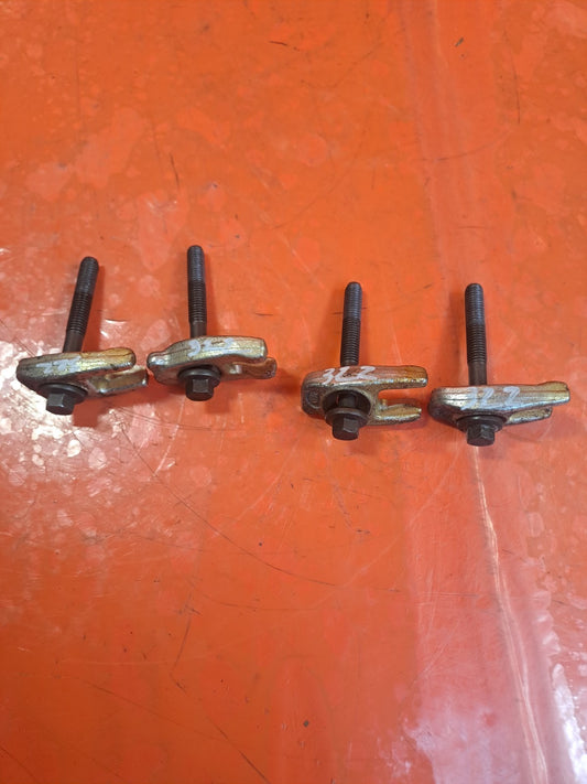 ✅2017 NISSAN JUKE TEKNA F15 FUEL INJECTOR CLAMP & BOLT SET + WARRANTY A322 - Image 1