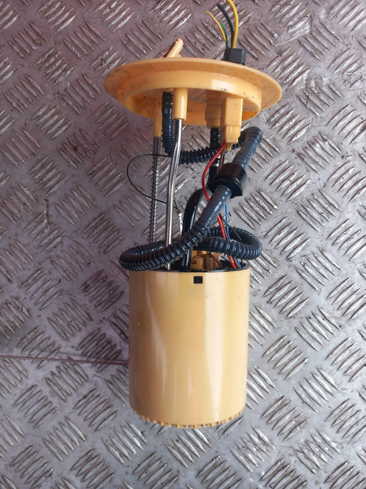 2017 Ford Ranger Wildtrak Fuel Pump Sender Unit Warranty A401 - Image 3