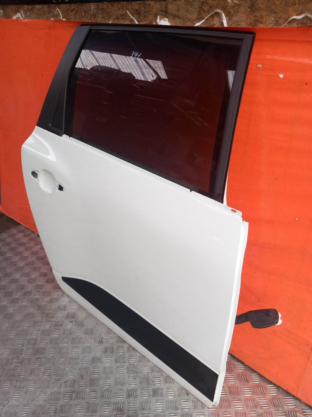 Dacia Jogger 1.0 Petrol 2024 Rear Right Door Bare White Warranty A391 - Image 4