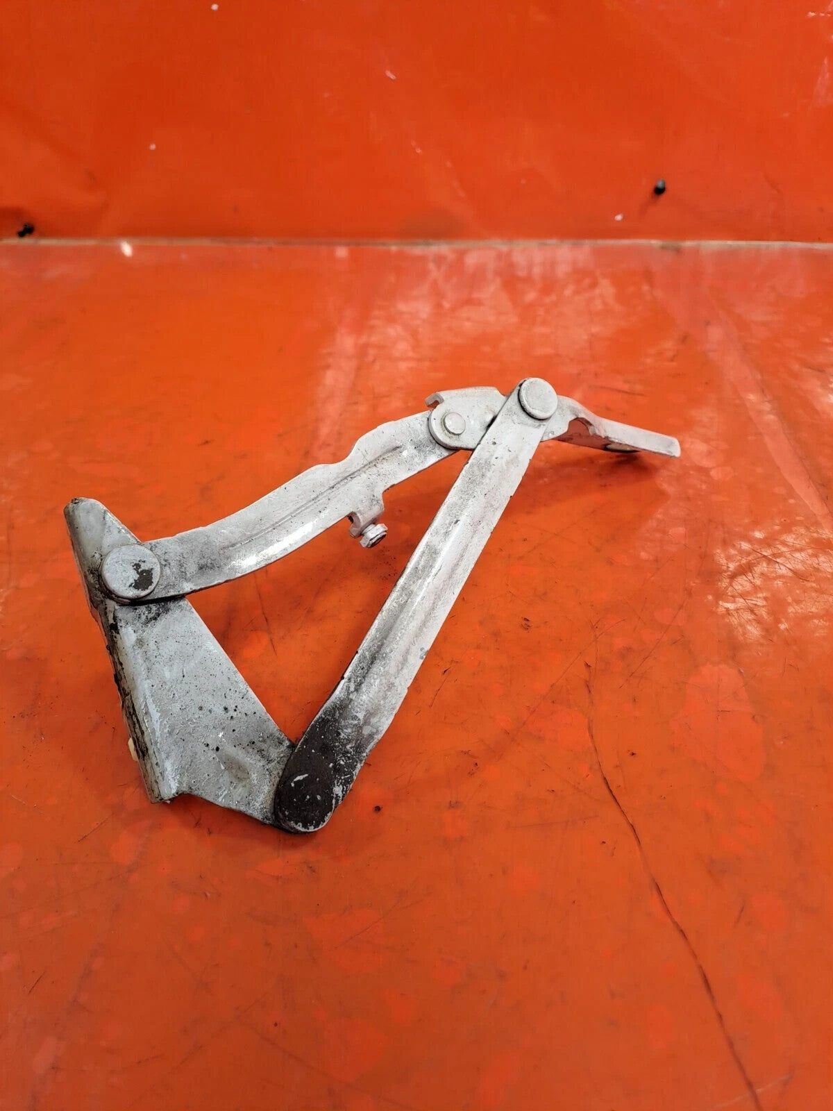 ✅2017 VW CRAFTER FRONT LEFT & RIGHT BONNET HINGES PAIR A9067500021 Warranty A277 - Image 11