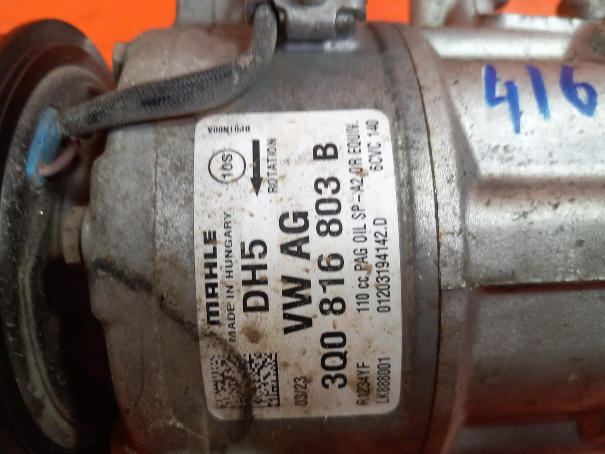 ebay-src:https://i.ebayimg.com/00/s/mtiwmfgxnjaw/z/60kaaeswzfhq2vxb/$_57.jpg