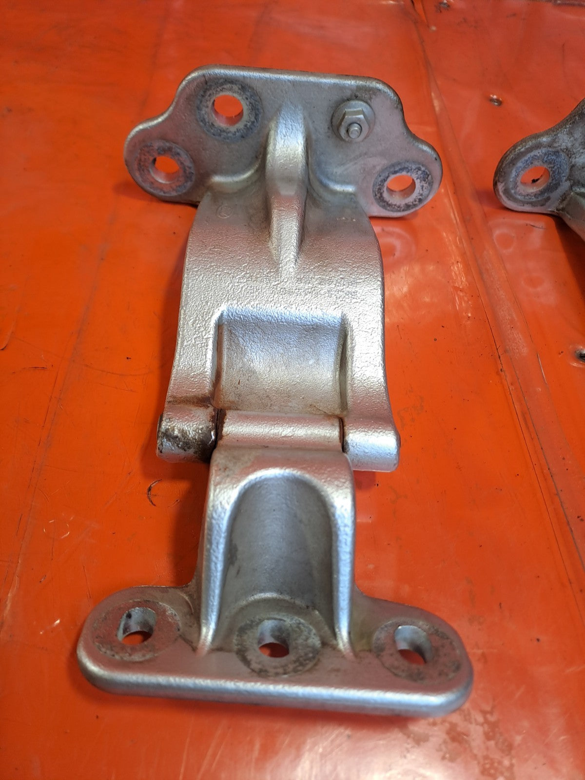 ✅Ford Transit Custom 2.2 Diesel 2016 Rear Right Door Hinges Pair Warranty A373 - Image 4
