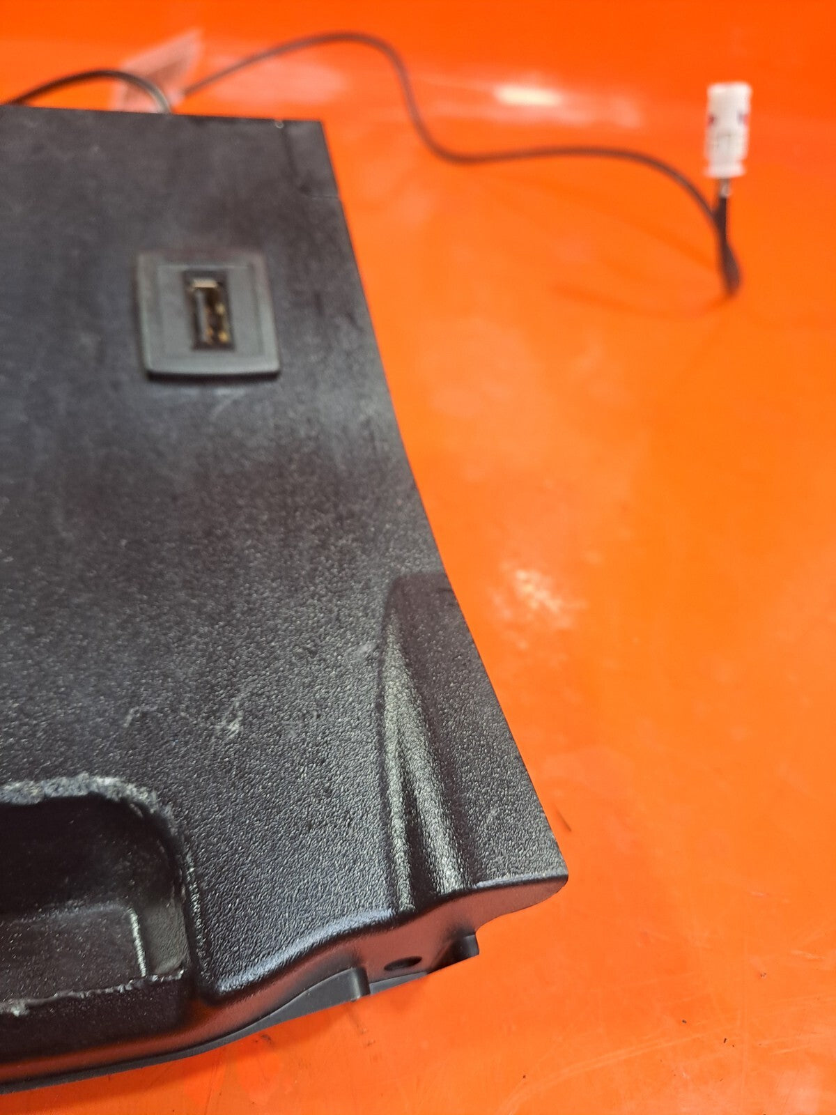 ✅MERCEDES W176 A180 1.6 PETROL 2012 USB PORT PANEL TRIM & WIRING LOOM CABLE A213 - Image 8