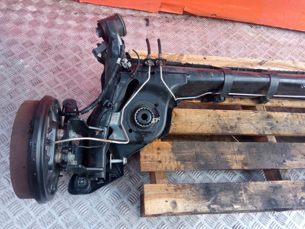 ebay-src:https://i.ebayimg.com/00/s/mtiwmfgxnjaw/z/yfkaaeswtslqmsgp/$_57.jpg