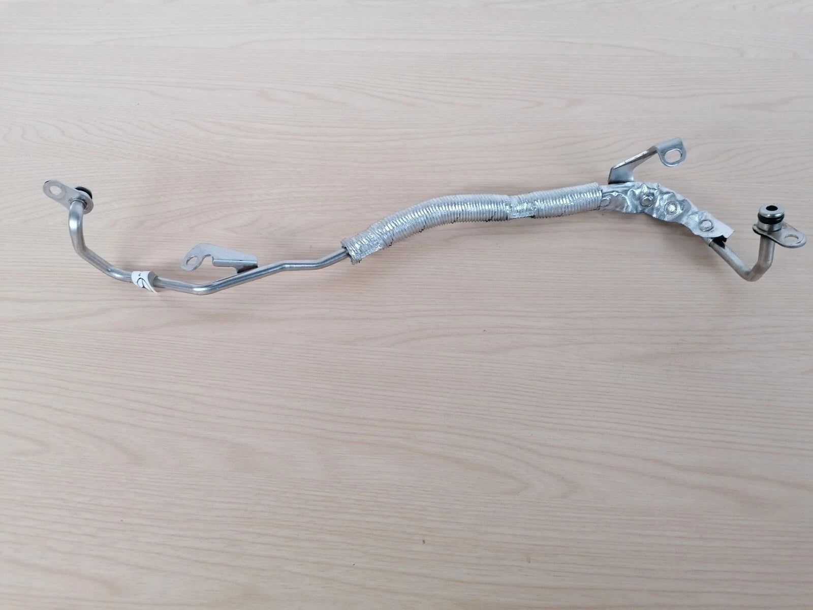 ✅Mercedes CLS 450 W257 3.0 Petrol 2019 Turbocharger Oil Feed Pipe A2561801600 - Image 2