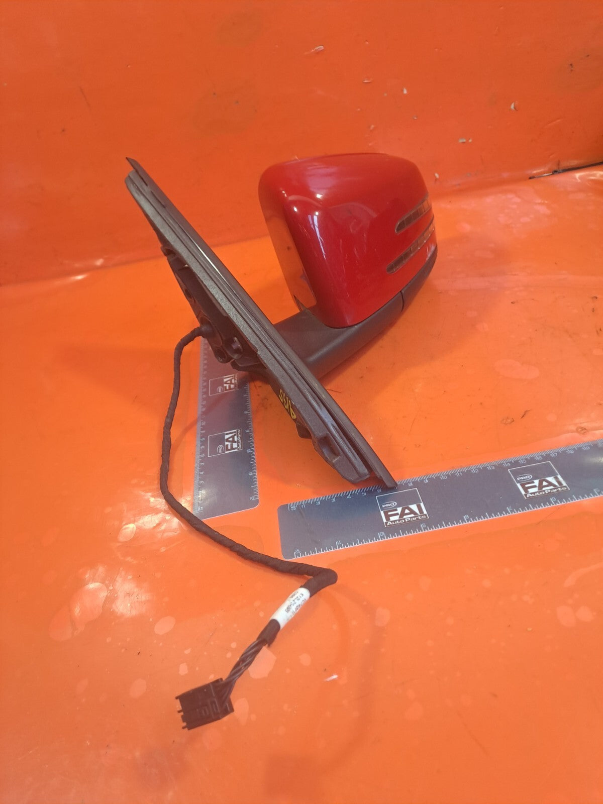 ✅MERCEDES W176 A180 AMG SPORT 1.5 DIESEL 2013 FRONT LEFT MIRROR RED Scratches - Image 2