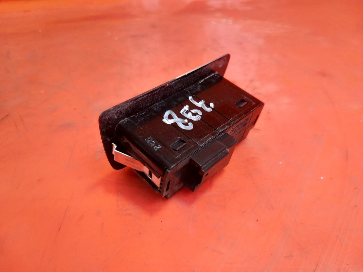 ebay-src:https://i.ebayimg.com/00/s/mtiwmfgxnjaw/z/y2uaaeswvw9qgqoh/$_57.jpg