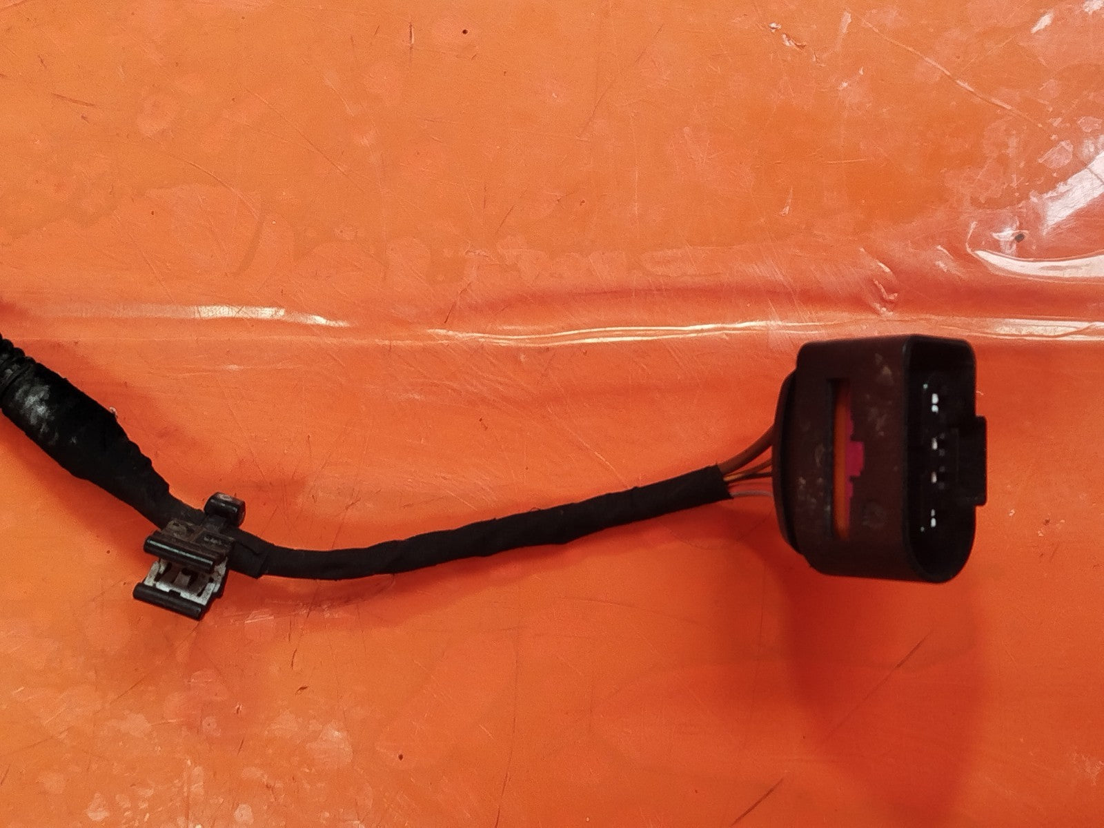 ebay-src:https://i.ebayimg.com/00/s/mtiwmfgxnjaw/z/02eaaeswaffpiznk/$_57.jpg