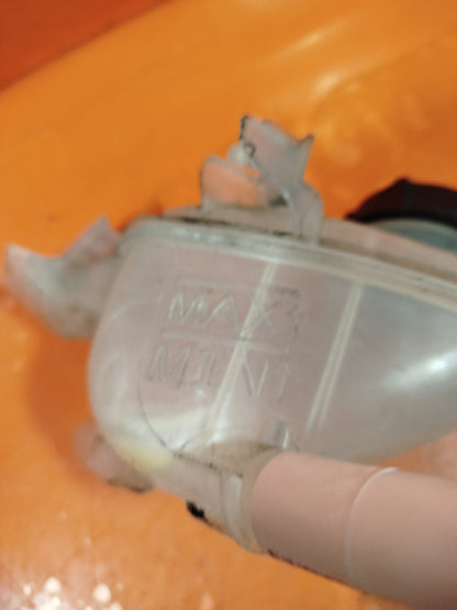 ✅2018-2025 FORD FOCUS MK4 EXPANSION BOTTLE TANK RESERVOIR JX61-8A080-E A242 - Image 6