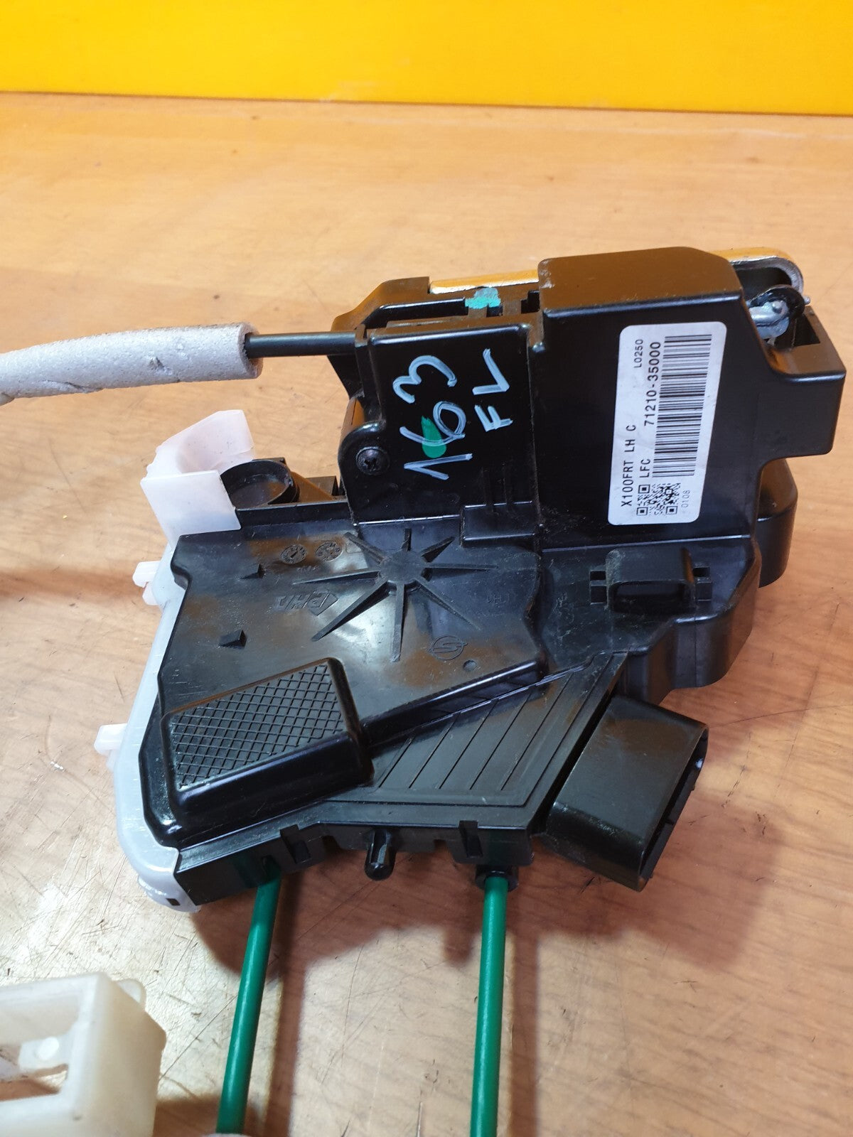 ✅2016 SSANGYONG TIVOLI XLV 1.6XDi FRONT LEFT DOOR LOCK 71210-35000 + WARRANTY - Image 8